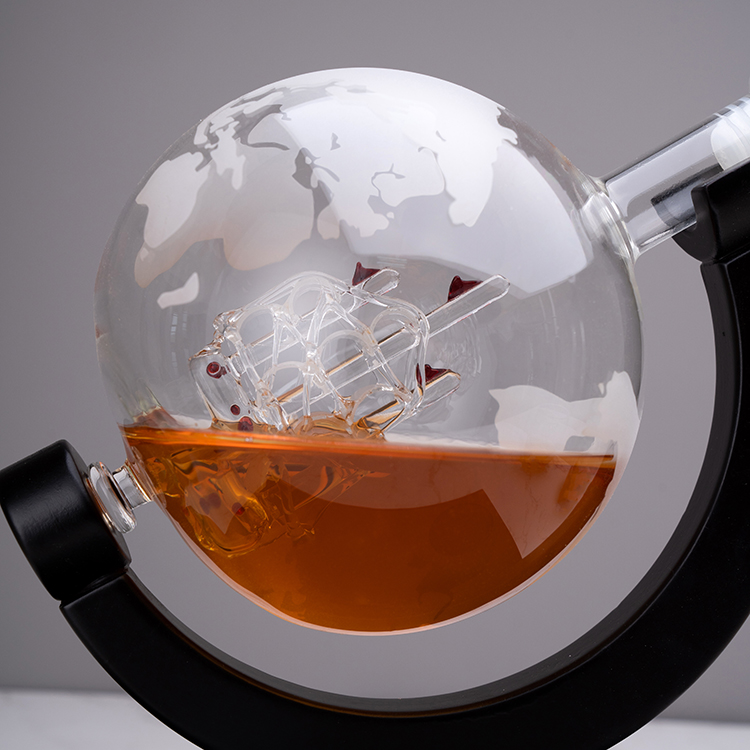 Factory Sale Custom 850ML High - Decanter Globe Set 评论和价格